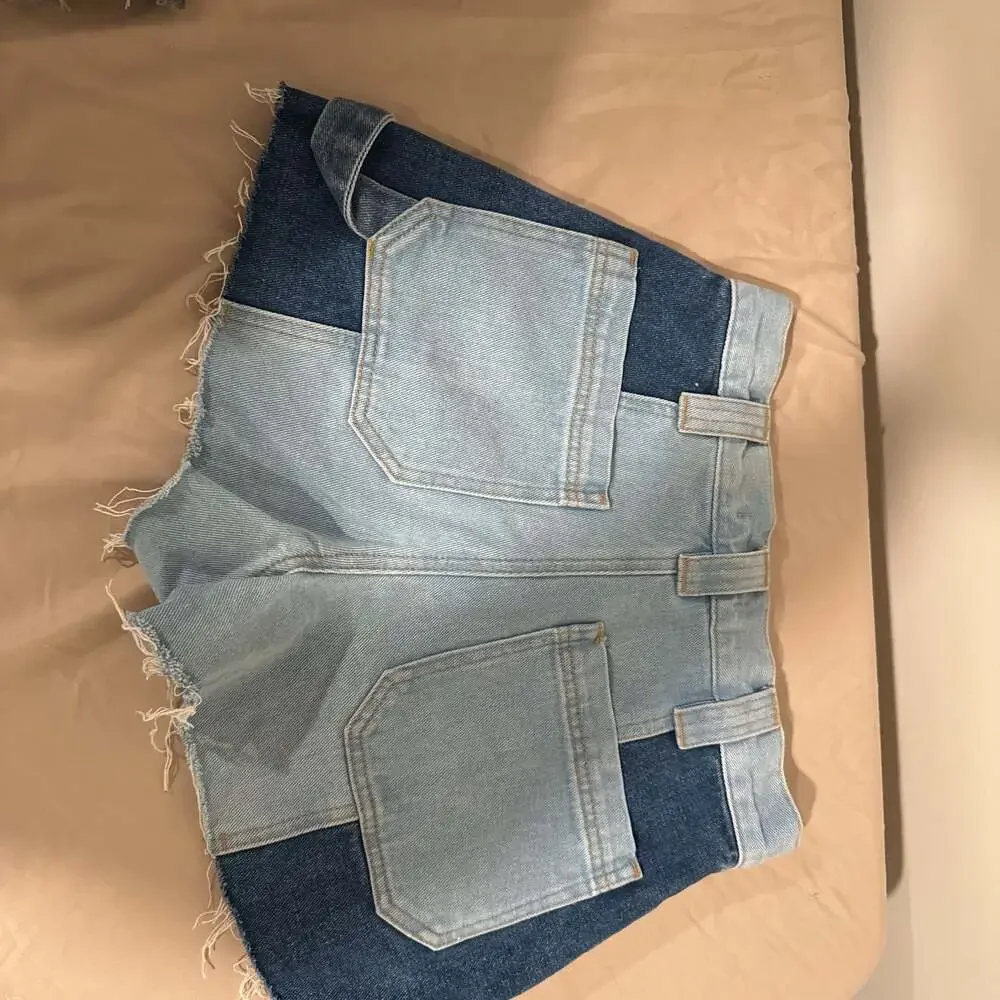 PacSun - Picture 2 of 2